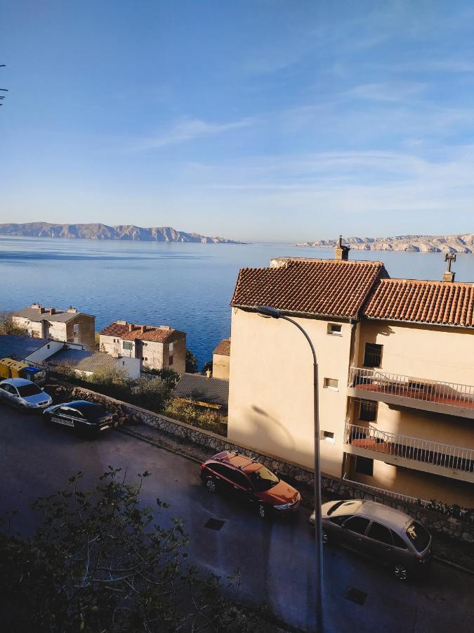 Novouredeni Stan S Balkonom I Pogledom Na More Senj  Esterno foto