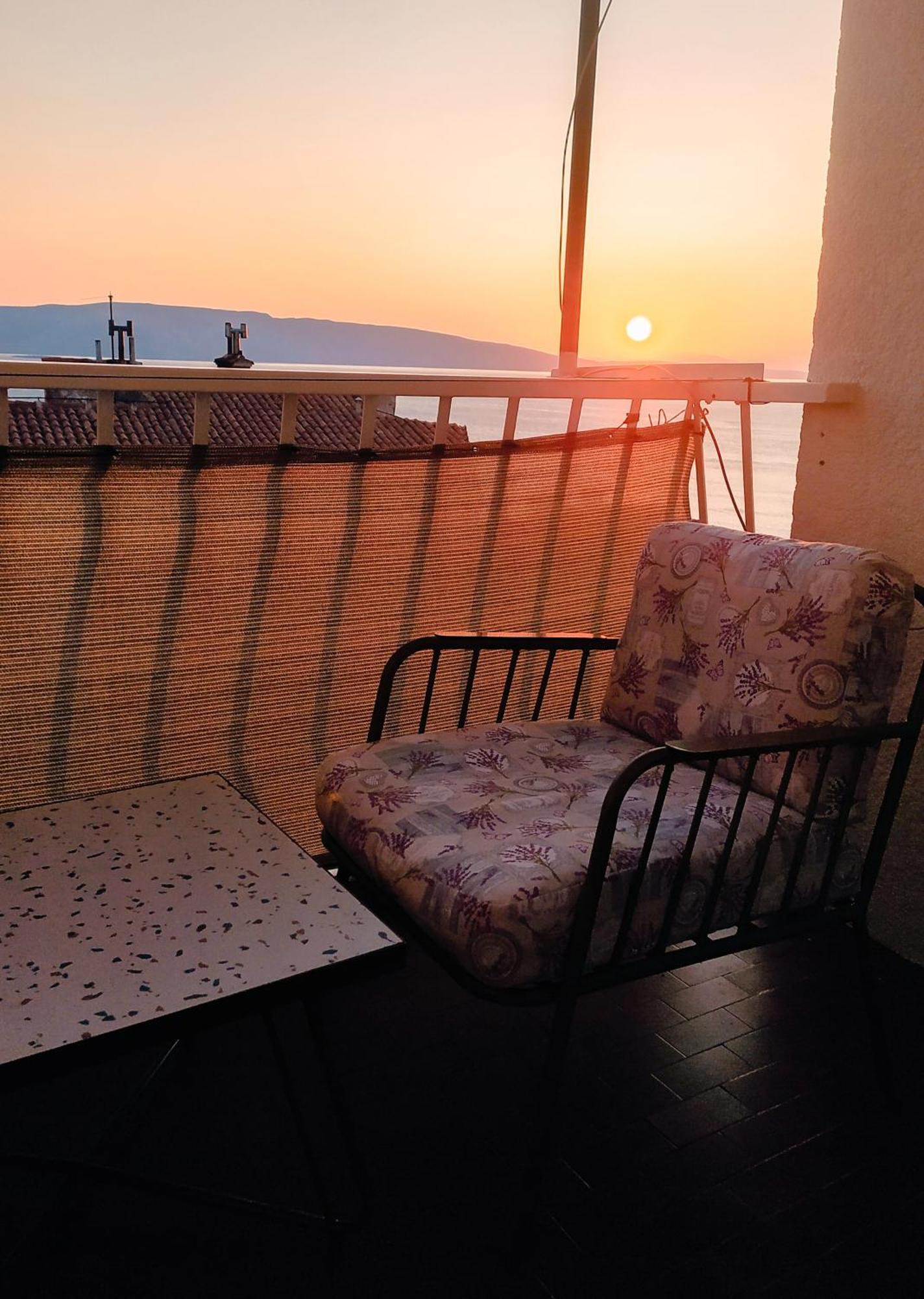 Novouredeni Stan S Balkonom I Pogledom Na More Senj  Esterno foto