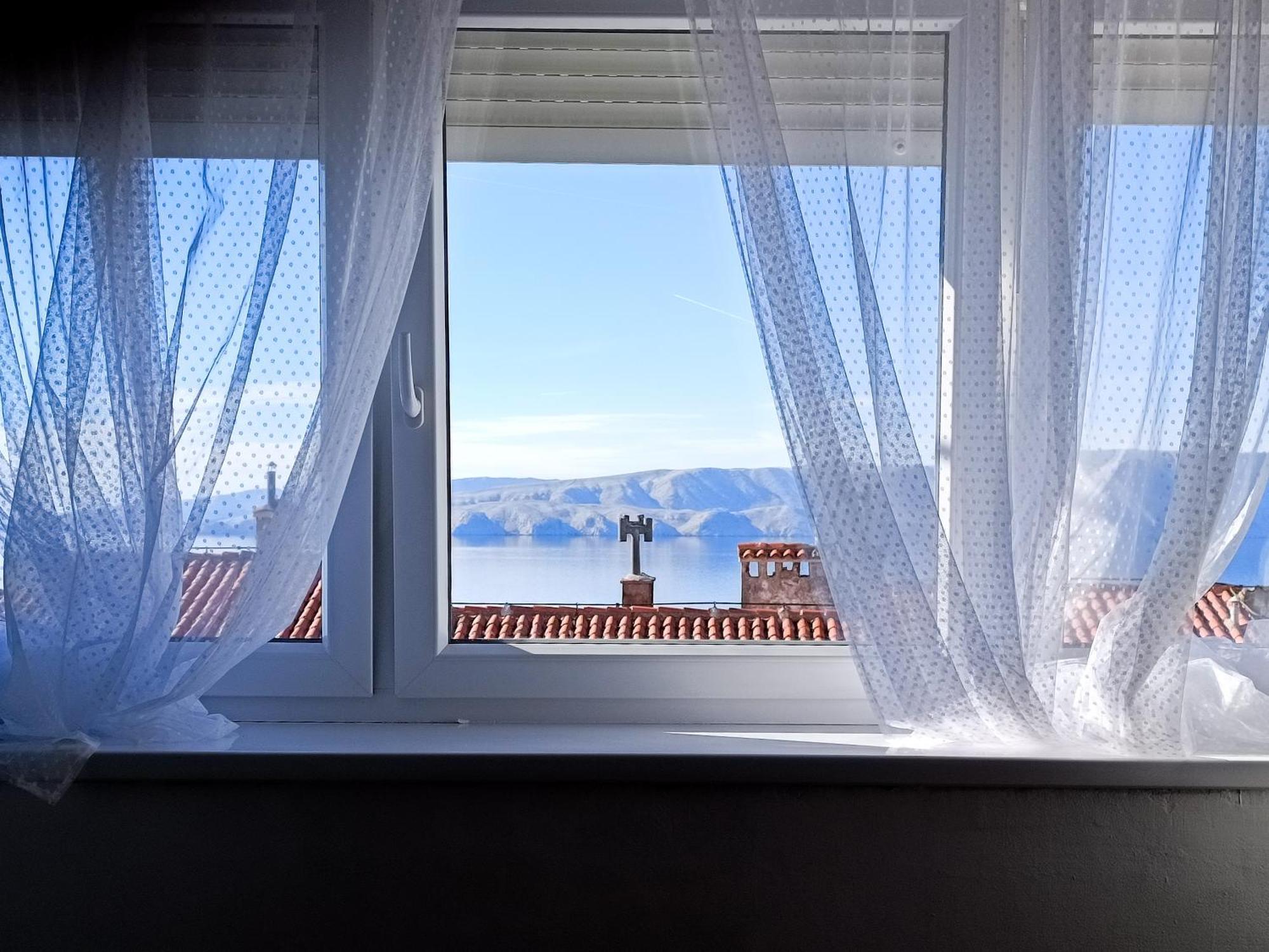 Novouredeni Stan S Balkonom I Pogledom Na More Senj  Esterno foto