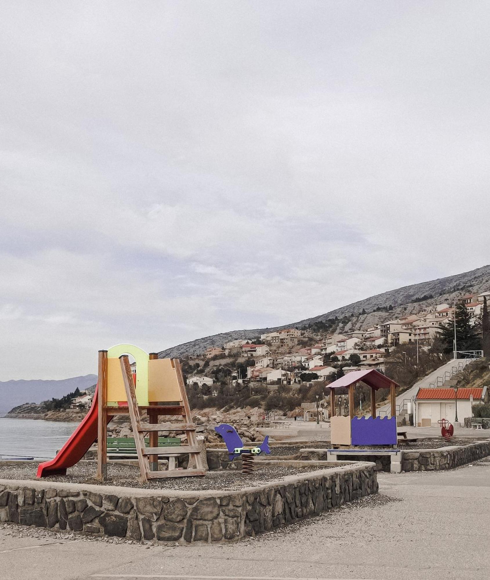 Novouredeni Stan S Balkonom I Pogledom Na More Senj  Esterno foto